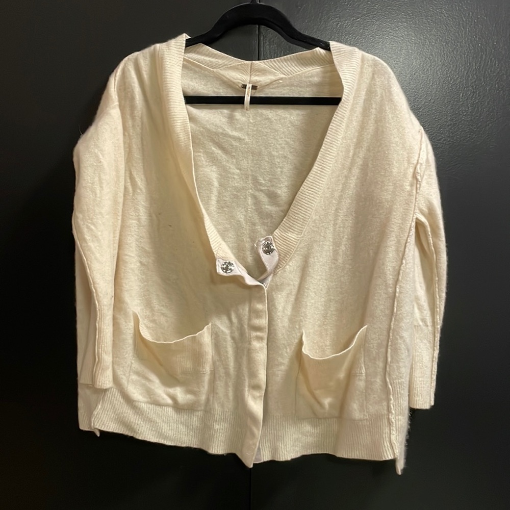 Free People Cream Cashmere Sweater Size L